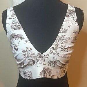 Parade bralette Cream and Brown Printed top
Size 1.5